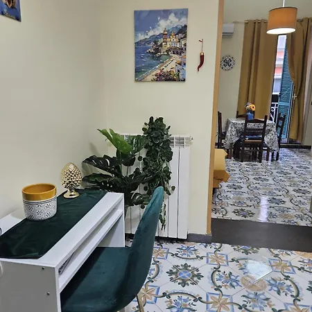 Maison Nonna Raffaela A Toledo * Napoli