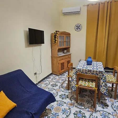 Maison Nonna Raffaela A Toledo Apartman