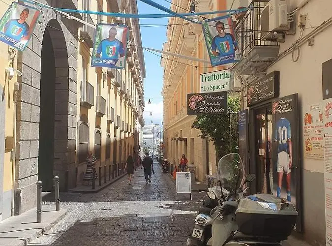 Appartamento Maison Nonna Raffaela A Toledo *