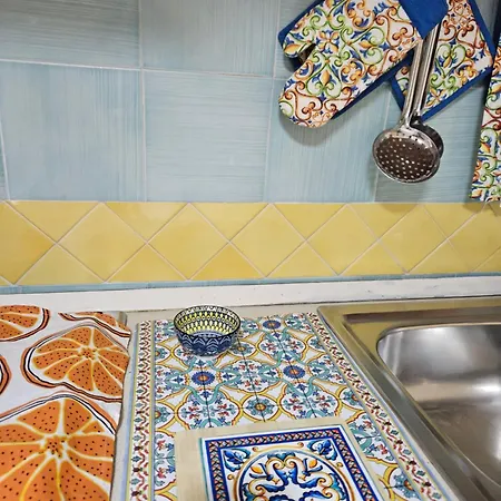 Maison Nonna Raffaela A Toledo Apartment