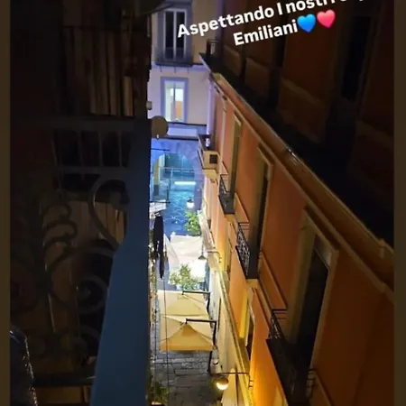 Apartment Maison Nonna Raffaela A Toledo *